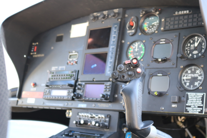 Cockpit ec30